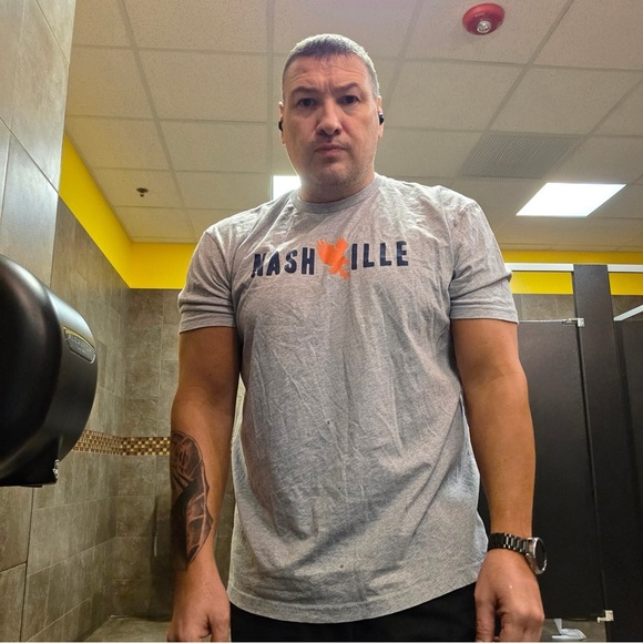 Meet your Posher, Nick - Picture 1 of 1